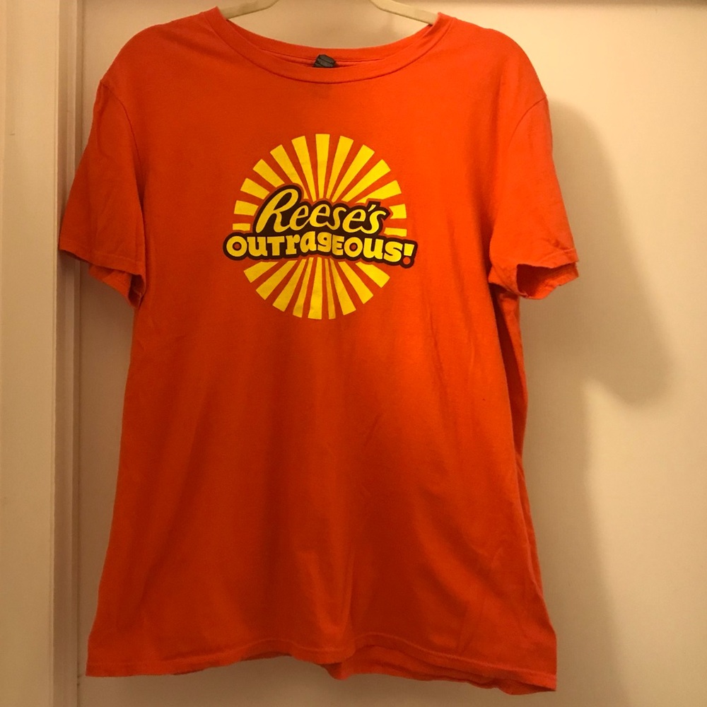 Cool Retro Reese’s T-Shirt